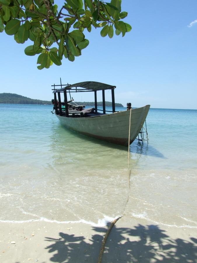 Tamu Otres Hotel Sihanoukville Exterior photo