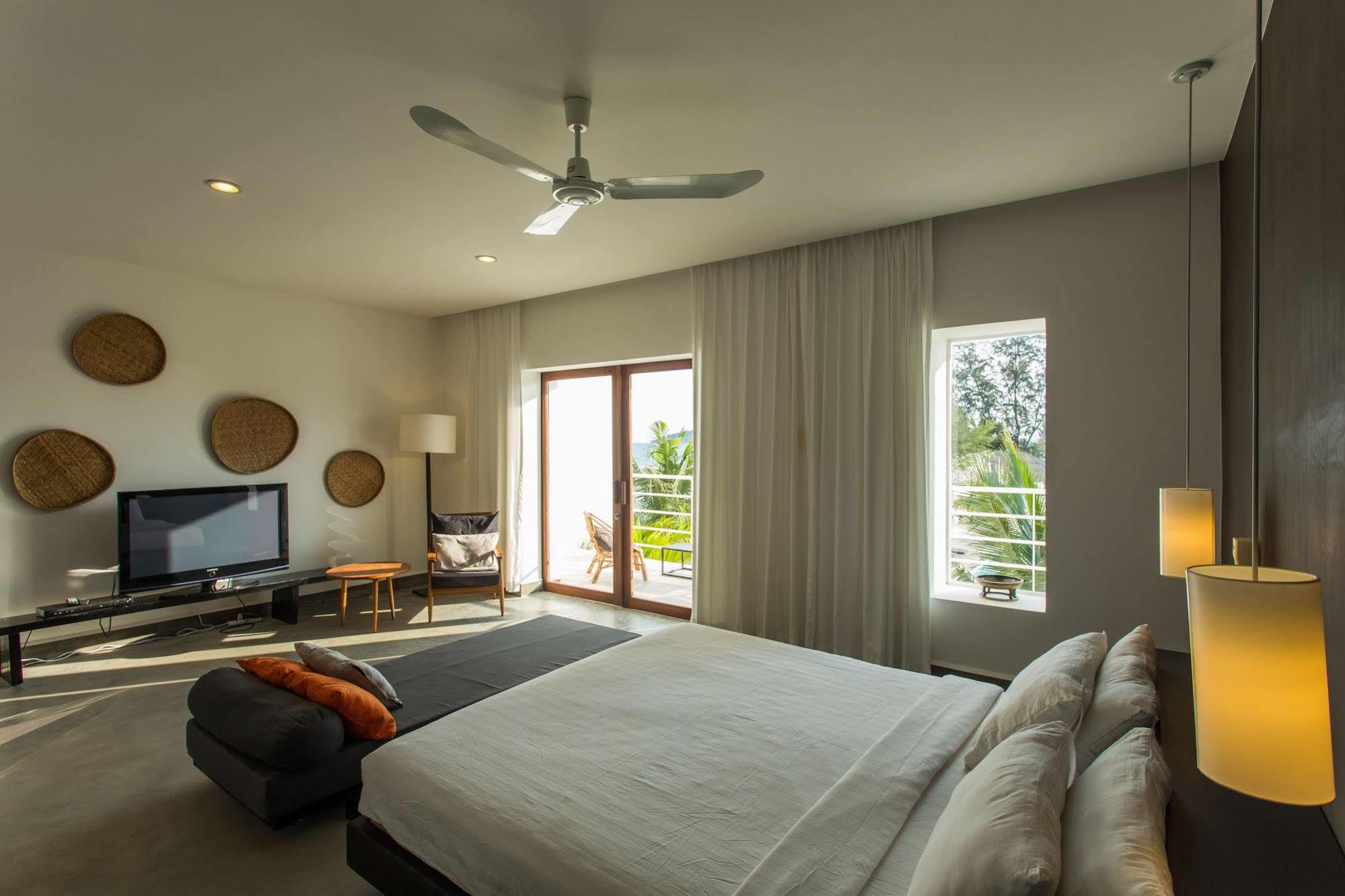 Tamu Otres Hotel Sihanoukville Exterior photo