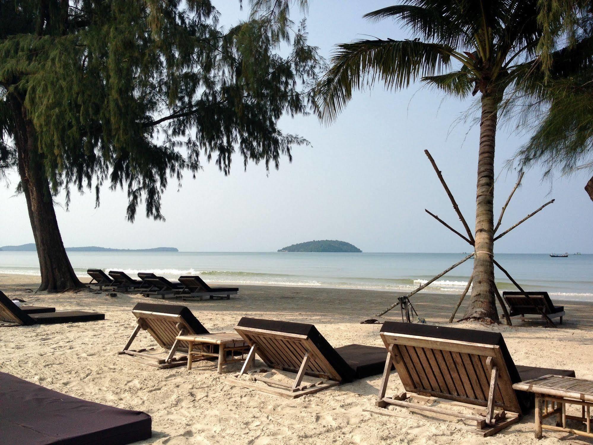 Tamu Otres Hotel Sihanoukville Exterior photo