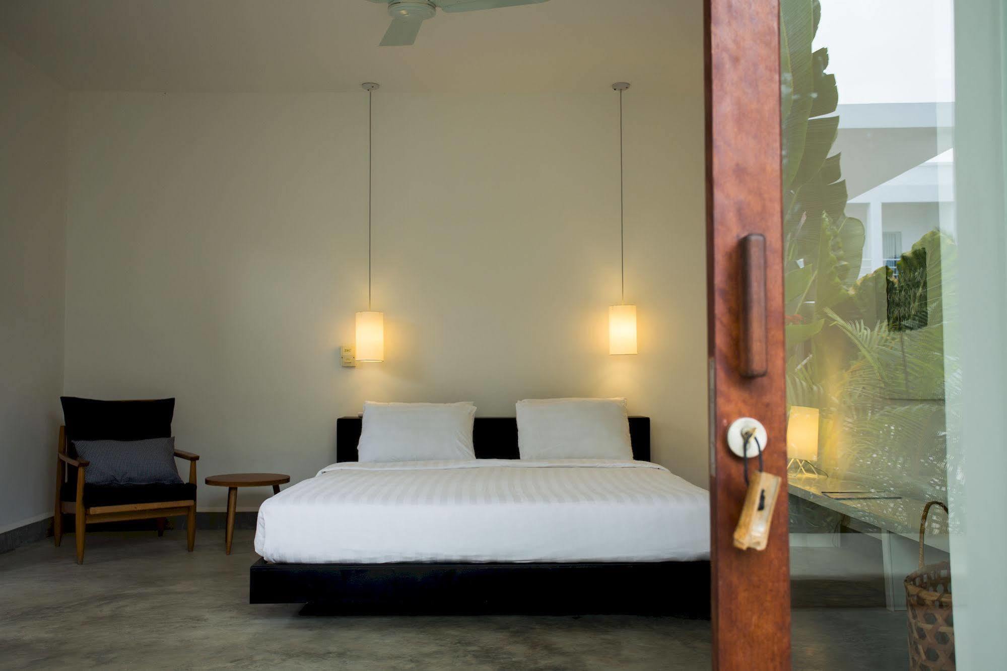 Tamu Otres Hotel Sihanoukville Exterior photo